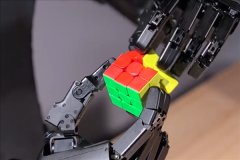 宇树科技发布Dex5工致手：单手20度 94个活络触点